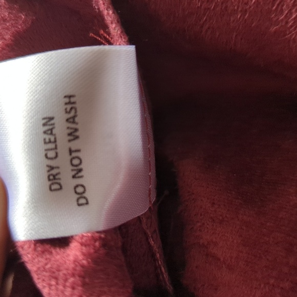 Jluxlabel Croc Embossed Faux Leather Pants - Picture 11 of 11